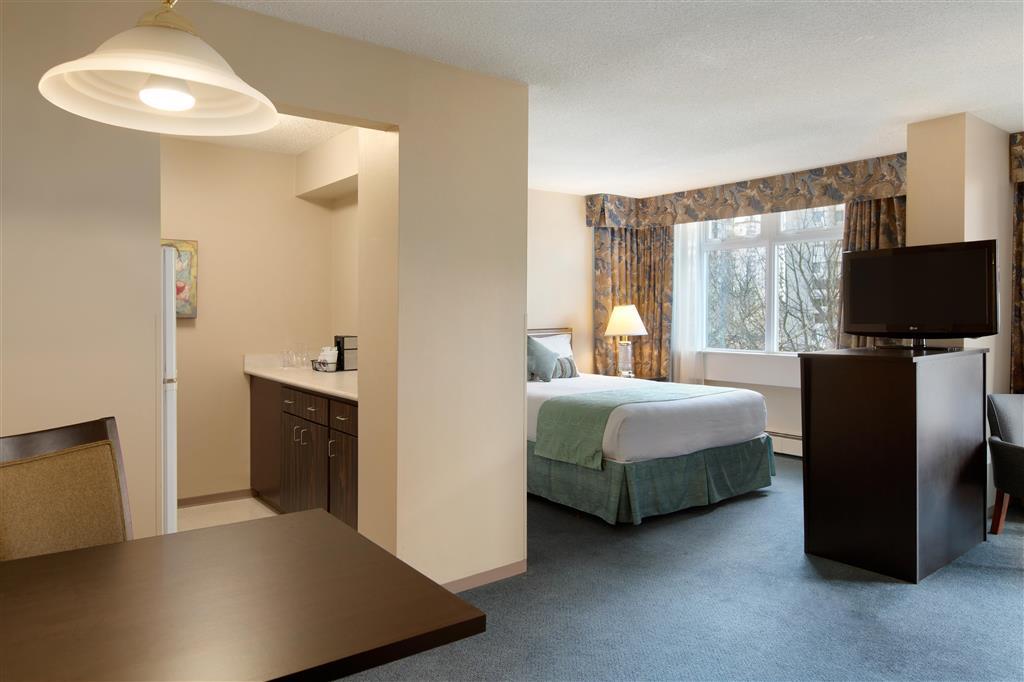 Coast Plaza Hotel And Suites Vancouver Chambre photo